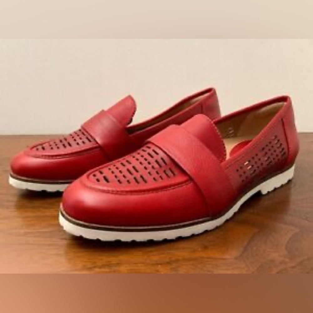 Earth Womens Masio Red Slip-On - Sz 8 - Picture 1 of 8